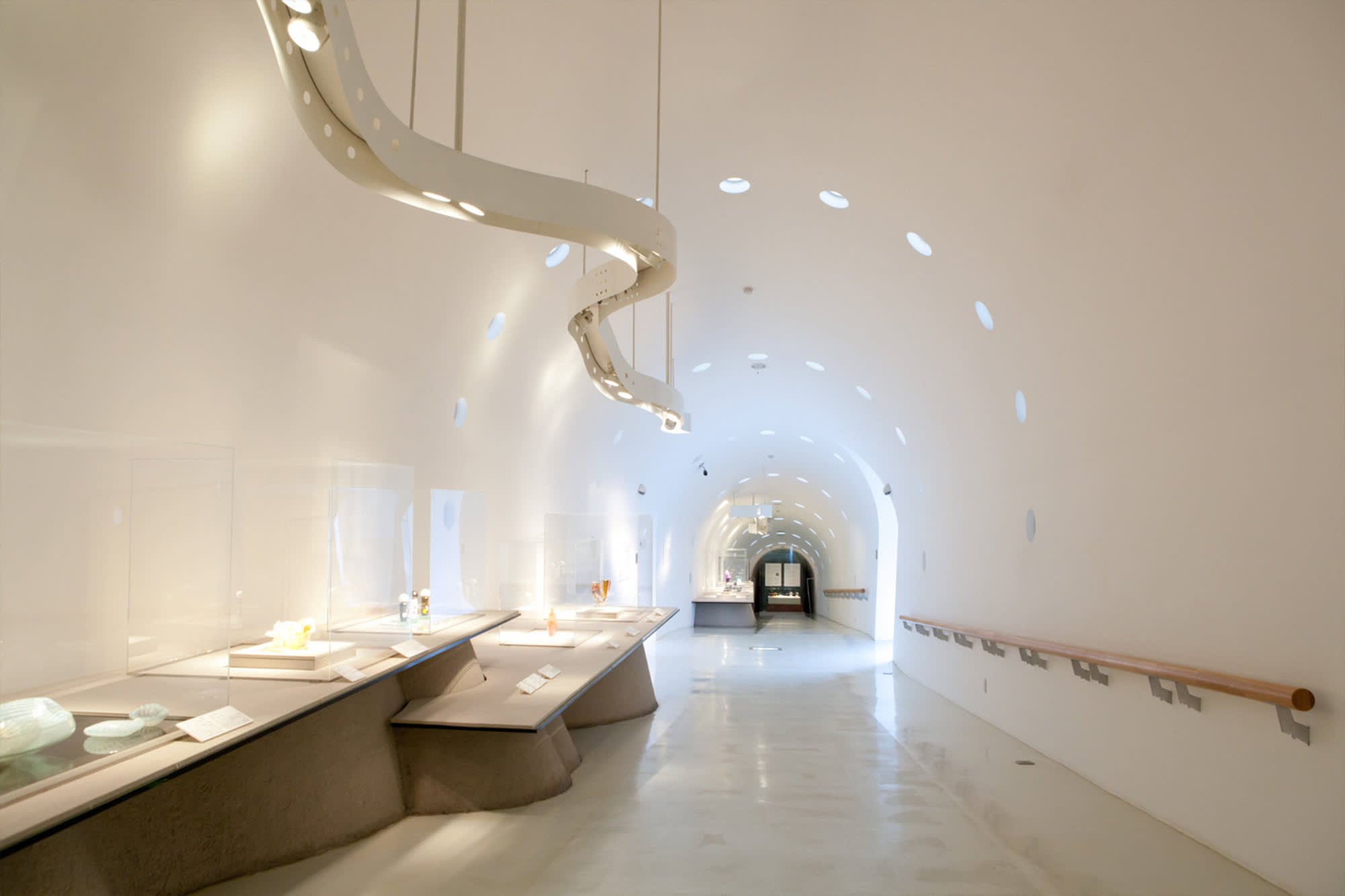 🖼️ 노토지마 유리 미술관(노토지마 가라스 비주쓰칸) 이미지 8